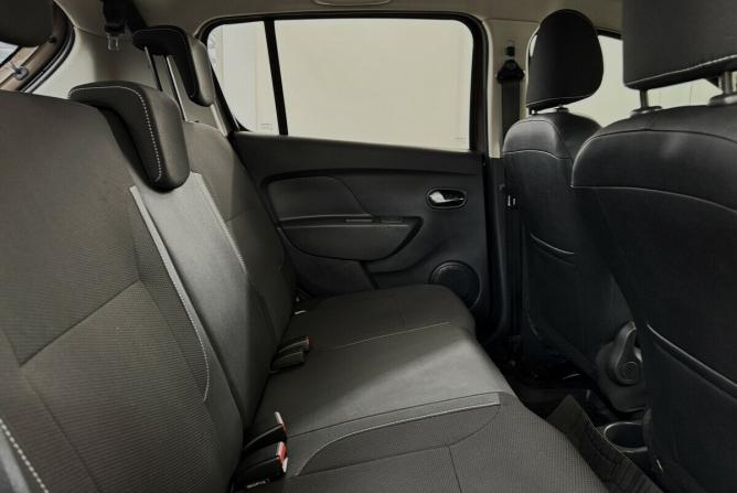 Renault Sandero II Рестайлинг с пробегом 2021 года, цена 1 215 000 рублей, 127785 км, хэтчбек, Автокод Объявления
