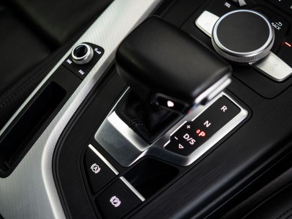 Audi A4 V (B9) с пробегом 2019 года, цена 2 120 000 рублей, 45333 км, универсал, Автокод Объявления