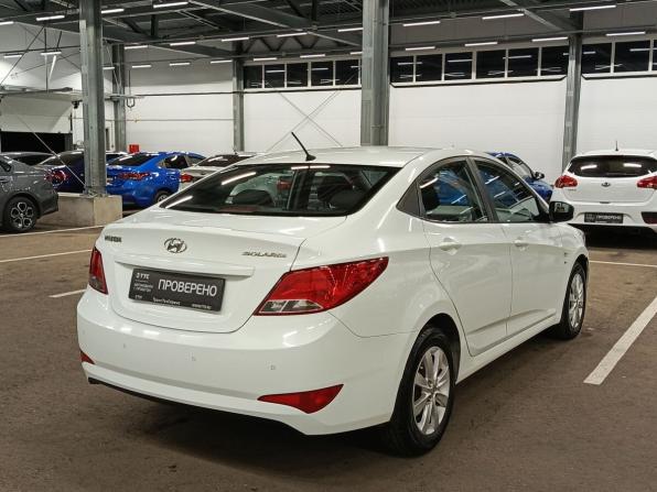 Hyundai Solaris I Рестайлинг с пробегом 2015 года, цена 1 030 000 рублей, 103695 км, седан, Автокод Объявления