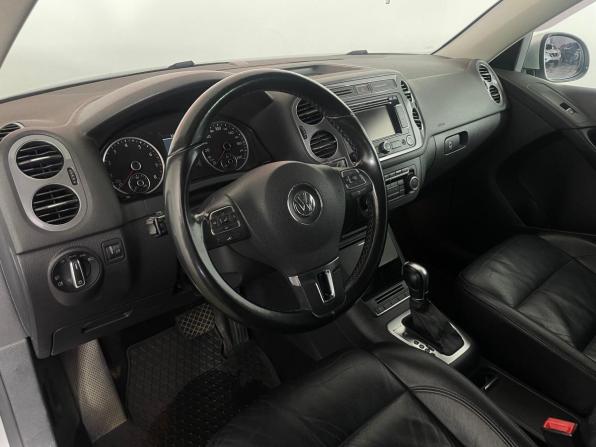 Volkswagen Tiguan I Рестайлинг с пробегом 2011 года, цена 1 095 000 рублей, 257112 км, внедорожник, Автокод Объявления