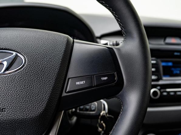 Hyundai Creta I Рестайлинг с пробегом 2021 года, цена 2 099 000 рублей, 61803 км, внедорожник, Автокод Объявления