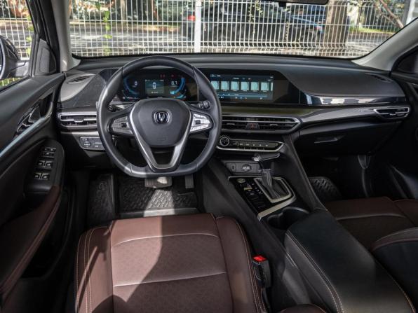 Changan Eado Plus с пробегом 2023 года, цена 1 600 000 рублей, 49839 км, седан, Автокод Объявления