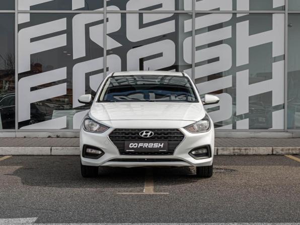 Hyundai Solaris II с пробегом 2019 года, цена 1 278 070 рублей, 49429 км, седан, Автокод Объявления