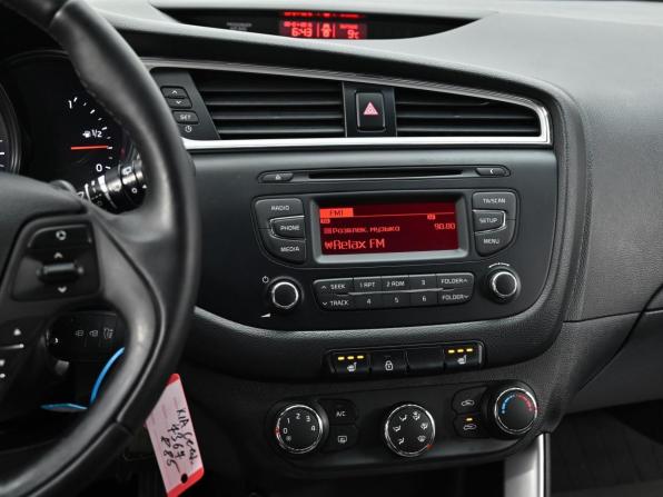 Kia Ceed II Рестайлинг с пробегом 2018 года, цена 1 099 000 рублей, 127000 км, универсал, Автокод Объявления
