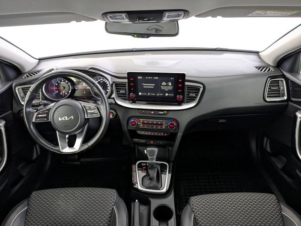 Kia Ceed III Рестайлинг с пробегом 2021 года, цена 2 100 000 рублей, 80578 км, универсал, Автокод Объявления