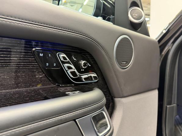Land Rover Range Rover IV Рестайлинг с пробегом 2021 года, цена 10 500 000 рублей, 66833 км, внедорожник, Автокод Объявления