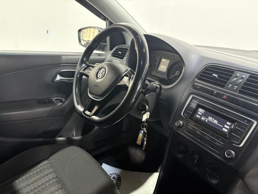 Volkswagen Polo V Рестайлинг Курск  - изображение 7