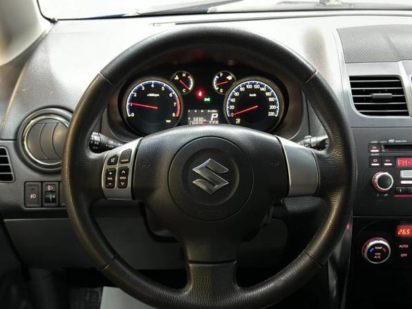 Suzuki SX4 I (Classic) Рестайлинг с пробегом 2011 года, цена 797 000 рублей, 176836 км, хэтчбек, Автокод Объявления