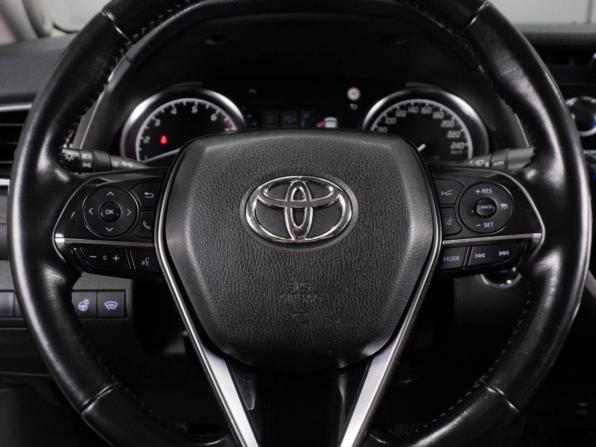 Toyota Camry VIII (XV70) с пробегом 2018 года, цена 2 450 000 рублей, 171220 км, седан, Автокод Объявления