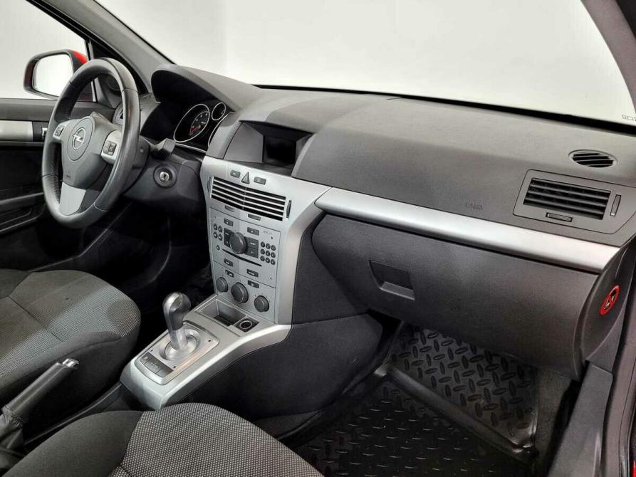 Opel Astra H Рестайлинг Москва  - изображение 10