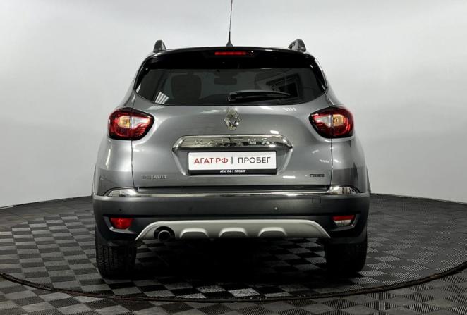 Renault Kaptur I с пробегом 2018 года, цена 1 670 000 рублей, 99135 км, внедорожник, Автокод Объявления