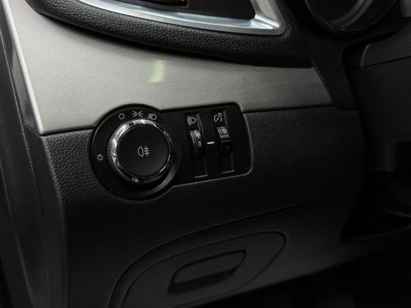 Opel Mokka I с пробегом 2014 года, цена 850 000 рублей, 203412 км, внедорожник, Автокод Объявления