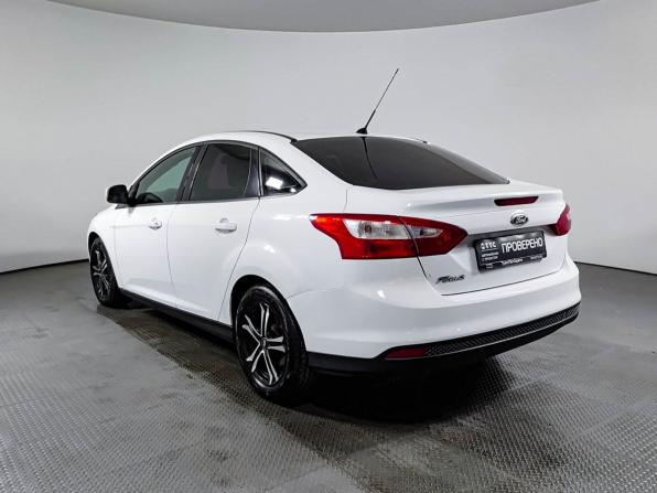 Ford Focus III с пробегом 2013 года, цена 615 000 рублей, 209121 км, седан, Автокод Объявления