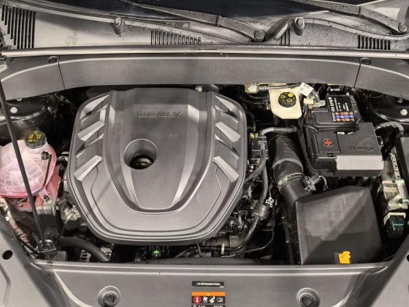 Geely Atlas II с пробегом 2025 года, цена 3 390 000 рублей, 12034 км, внедорожник, Автокод Объявления
