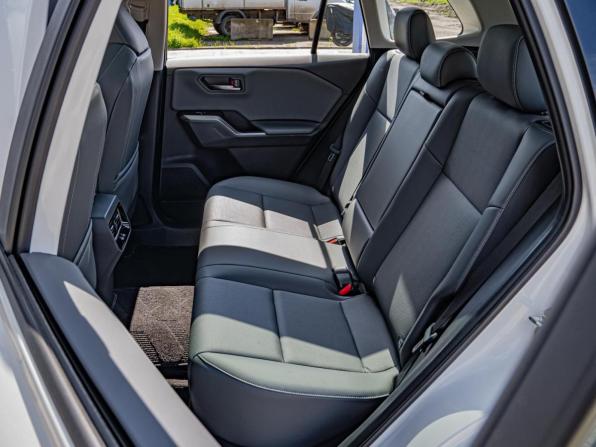 Toyota RAV4 VI (XA60) с пробегом 2026 года, цена 4 579 000 рублей, 50 км, внедорожник, Автокод Объявления