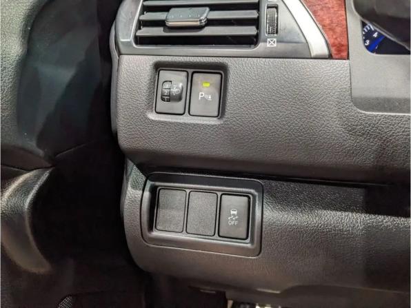 Toyota Camry VII (XV50) с пробегом 2013 года, цена 1 425 000 рублей, 205000 км, седан, Автокод Объявления