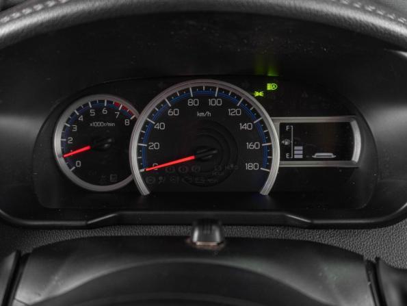 Toyota Roomy I Рестайлинг с пробегом 2021 года, цена 1 399 000 рублей, 104774 км, микровэн, Автокод Объявления