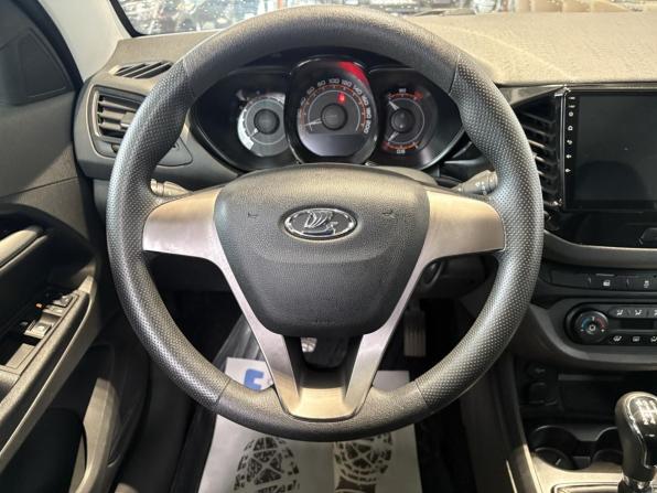 Lada (ВАЗ) Vesta I с пробегом 2017 года, цена 781 200 рублей, 95893 км, седан, Автокод Объявления