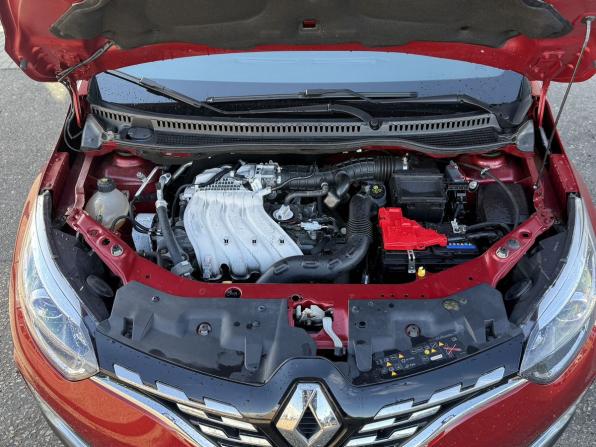 Renault Kaptur I Рестайлинг с пробегом 2021 года, цена 1 820 000 рублей, 41000 км, внедорожник, Автокод Объявления