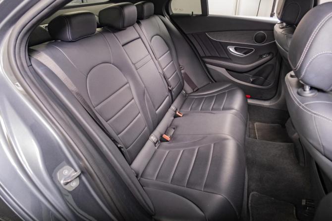 Mercedes-Benz C-Класс IV (W205) Рестайлинг с пробегом 2019 года, цена 2 699 000 рублей, 78000 км, седан, Автокод Объявления
