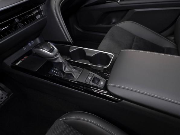 Toyota Camry IX (XV80) China Market с пробегом 2026 года, цена 4 490 000 рублей, 34 км, седан, Автокод Объявления