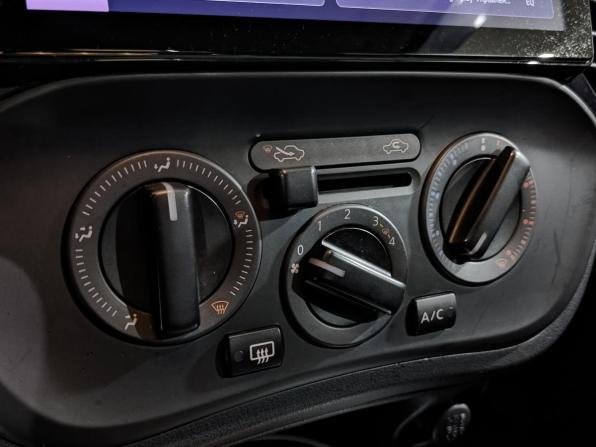 Nissan Juke I Рестайлинг с пробегом 2014 года, цена 1 170 000 рублей, 143309 км, внедорожник, Автокод Объявления