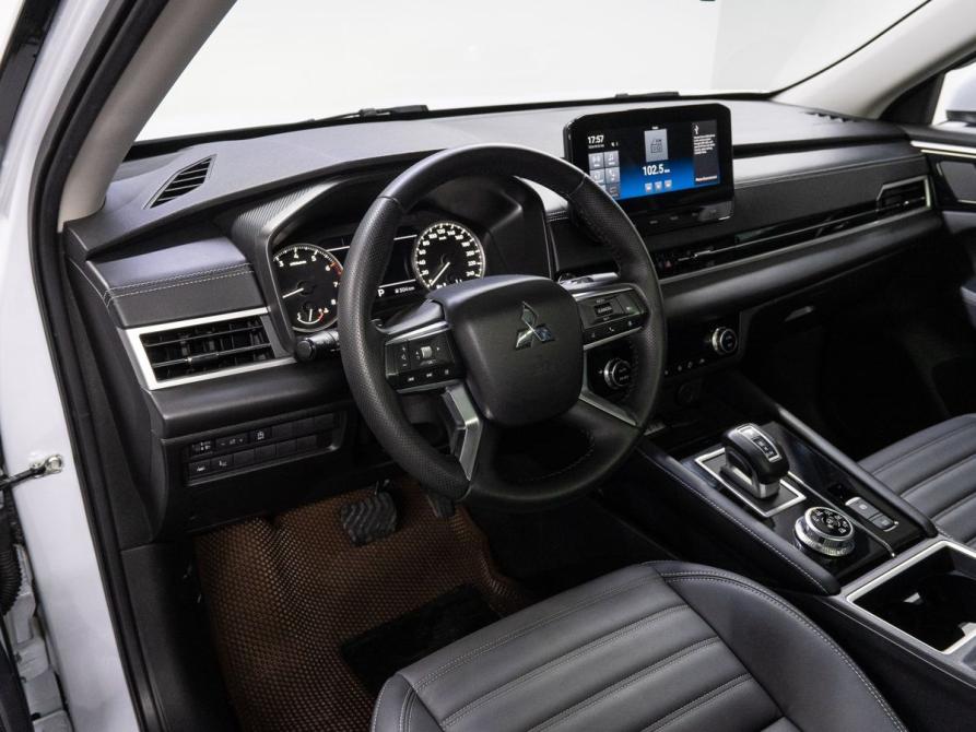 Mitsubishi Outlander IV Тюмень  - изображение 10