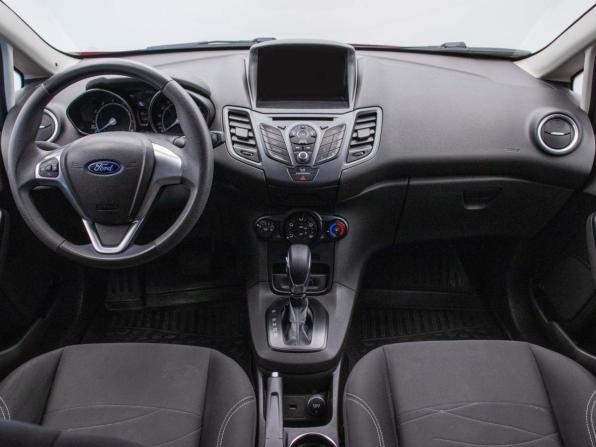 Ford Fiesta Mk6 Рестайлинг с пробегом 2018 года, цена 1 133 000 рублей, 59422 км, хэтчбек, Автокод Объявления