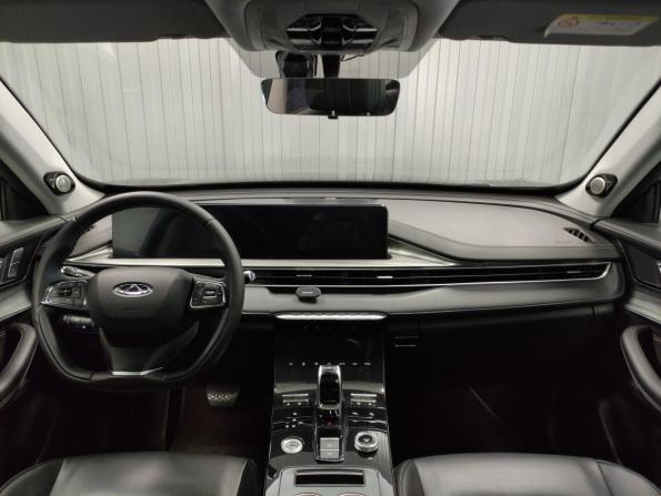 Chery Tiggo 8 Pro e+ с пробегом 2022 года, цена 2 250 000 рублей, 30375 км, внедорожник, Автокод Объявления