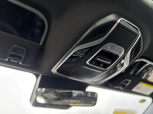 Geely Coolray I Рестайлинг с пробегом 2025 года, цена 2 550 000 рублей, 38 км, внедорожник, Автокод Объявления