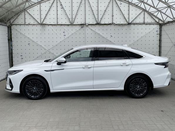 Chery Arrizo 8 с пробегом 2024 года, цена 2 290 000 рублей, 9281 км, седан, Автокод Объявления