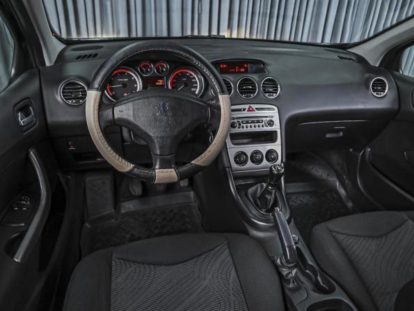 Peugeot 308 I с пробегом 2009 года, цена 509 000 рублей, 180091 км, хэтчбек, Автокод Объявления