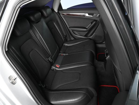 Audi A4 IV (B8) Рестайлинг с пробегом 2012 года, цена 1 160 000 рублей, 273379 км, седан, Автокод Объявления
