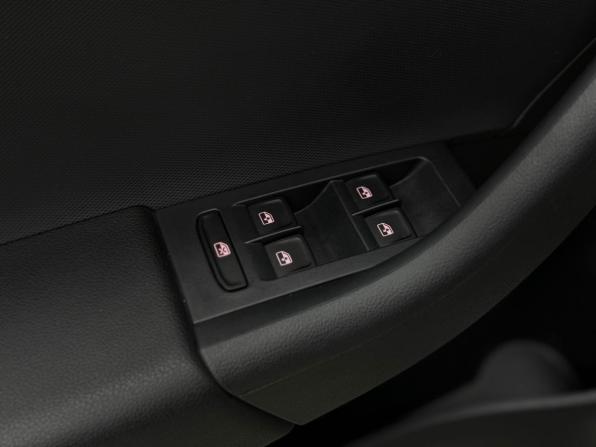 Volkswagen Polo VI с пробегом 2021 года, цена 1 690 000 рублей, 96447 км, лифтбек, Автокод Объявления