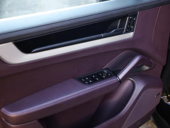 Porsche Cayenne III Рестайлинг с пробегом 2023 года, цена 12 363 812 рублей, 49633 км, внедорожник, Автокод Объявления