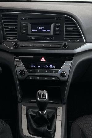 Hyundai Elantra VI (AD) с пробегом 2017 года, цена 1 390 000 рублей, 119348 км, седан, Автокод Объявления