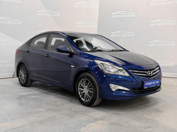 Hyundai Solaris I Рестайлинг с пробегом 2015 года, цена 650 000 рублей, 299950 км, седан, Автокод Объявления