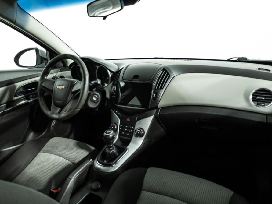 Chevrolet Cruze I Рестайлинг Санкт-Петербург  - изображение 10