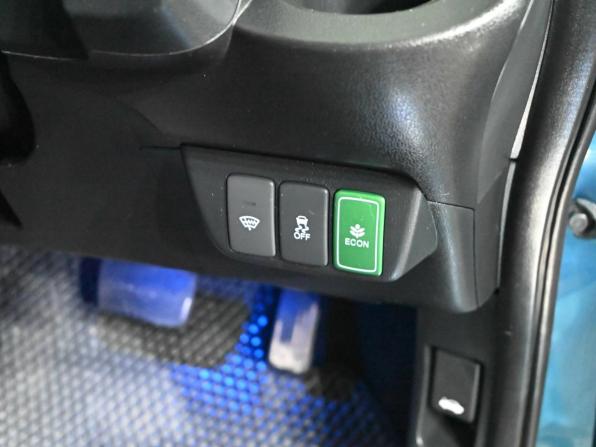 Honda Fit Shuttle I с пробегом 2011 года, цена 950 000 рублей, 278495 км, универсал, Автокод Объявления