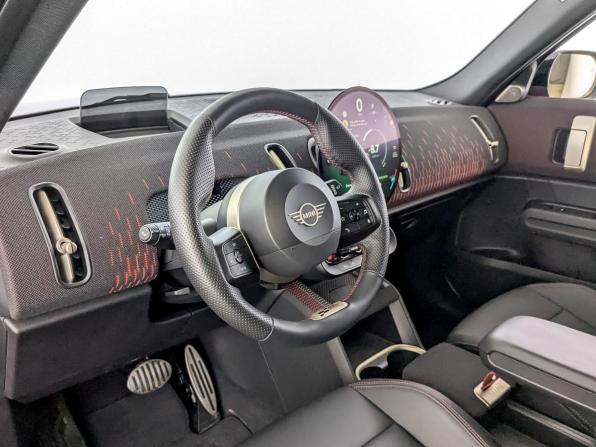 Mini Countryman III с пробегом 2024 года, цена 5 995 000 рублей, 36405 км, внедорожник, Автокод Объявления