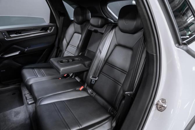 Новый Porsche Cayenne III Рестайлинг 2026 года, цена 17 900 000 рублей, внедорожник, Автокод Объявления