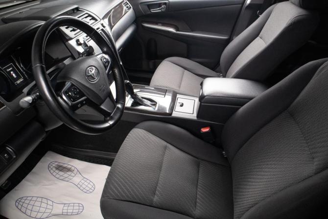 Toyota Camry VII (XV50) Рестайлинг 2 с пробегом 2018 года, цена 1 449 000 рублей, 299144 км, седан, Автокод Объявления