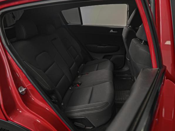 Kia Sportage IV с пробегом 2018 года, цена 1 735 000 рублей, 202228 км, внедорожник, Автокод Объявления
