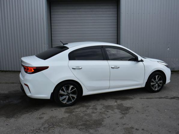 Kia Rio IV с пробегом 2017 года, цена 999 000 рублей, 196517 км, седан, Автокод Объявления
