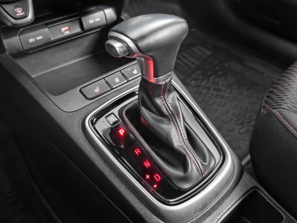Kia Rio IV Рестайлинг с пробегом 2020 года, цена 1 575 000 рублей, 107195 км, седан, Автокод Объявления
