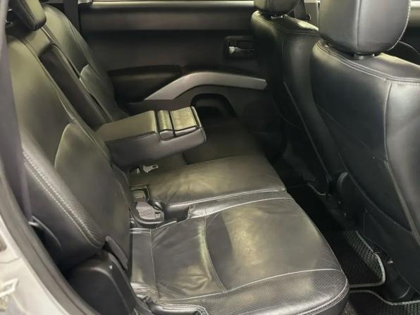Mitsubishi Outlander II с пробегом 2007 года, цена 939 000 рублей, 285000 км, внедорожник, Автокод Объявления