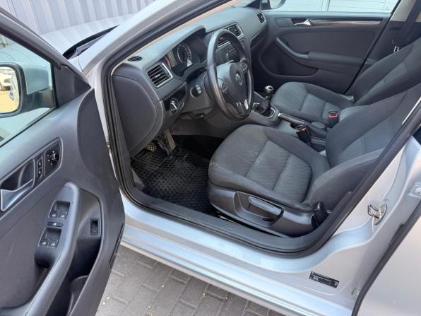 Volkswagen Jetta VI с пробегом 2011 года, цена 849 000 рублей, 225300 км, седан, Автокод Объявления