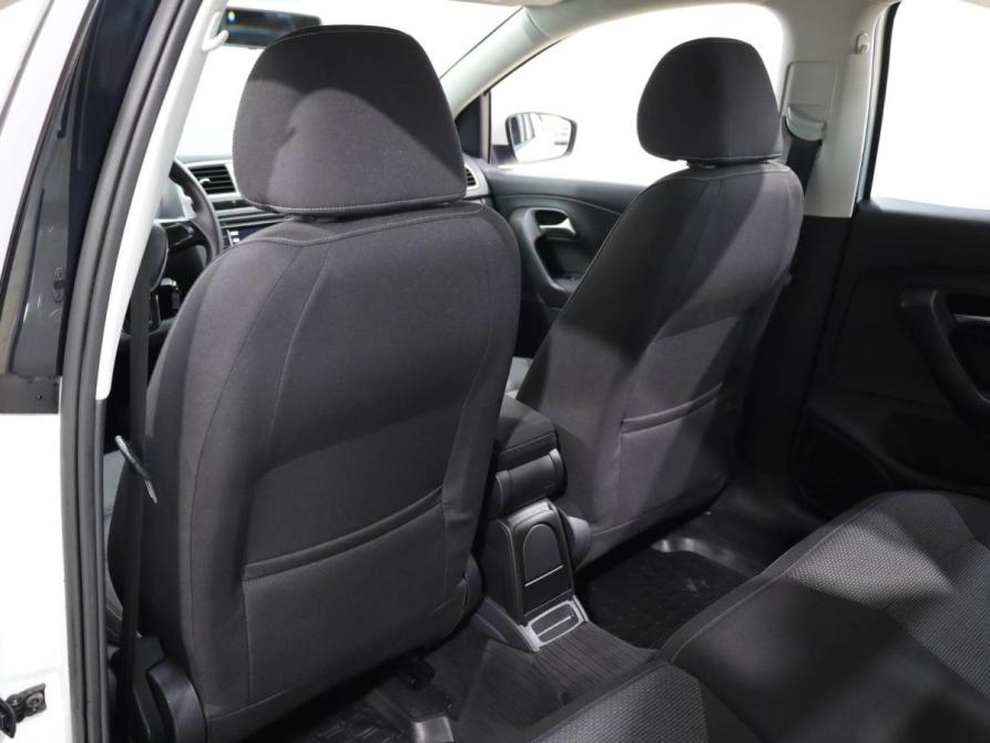 Volkswagen Polo V Рестайлинг Ростов-на-Дону  - изображение 11