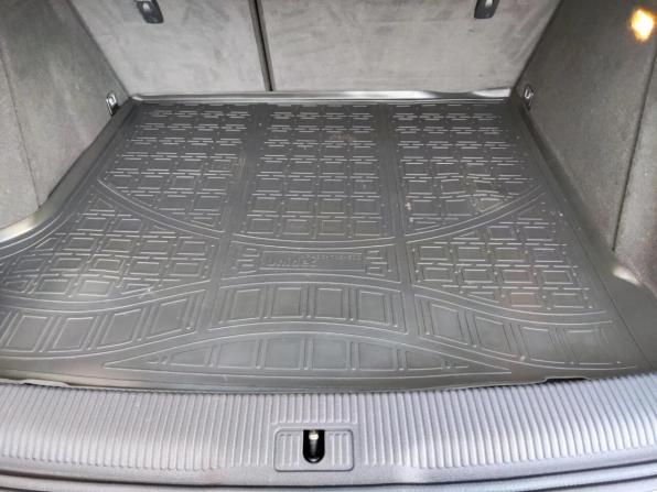 Audi Q3 I (8U) с пробегом 2014 года, цена 1 911 000 рублей, 80401 км, внедорожник, Автокод Объявления