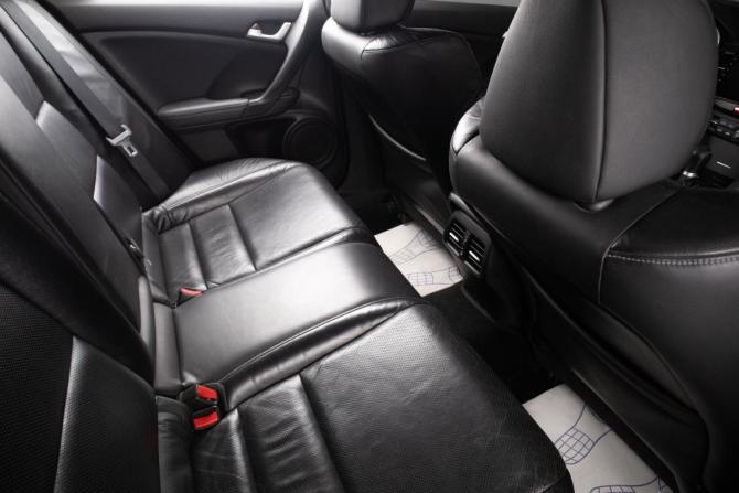 Honda Accord VIII Рестайлинг с пробегом 2012 года, цена 1 329 000 рублей, 250600 км, седан, Автокод Объявления
